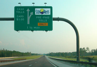 Sun Pass toll road sign in Florida